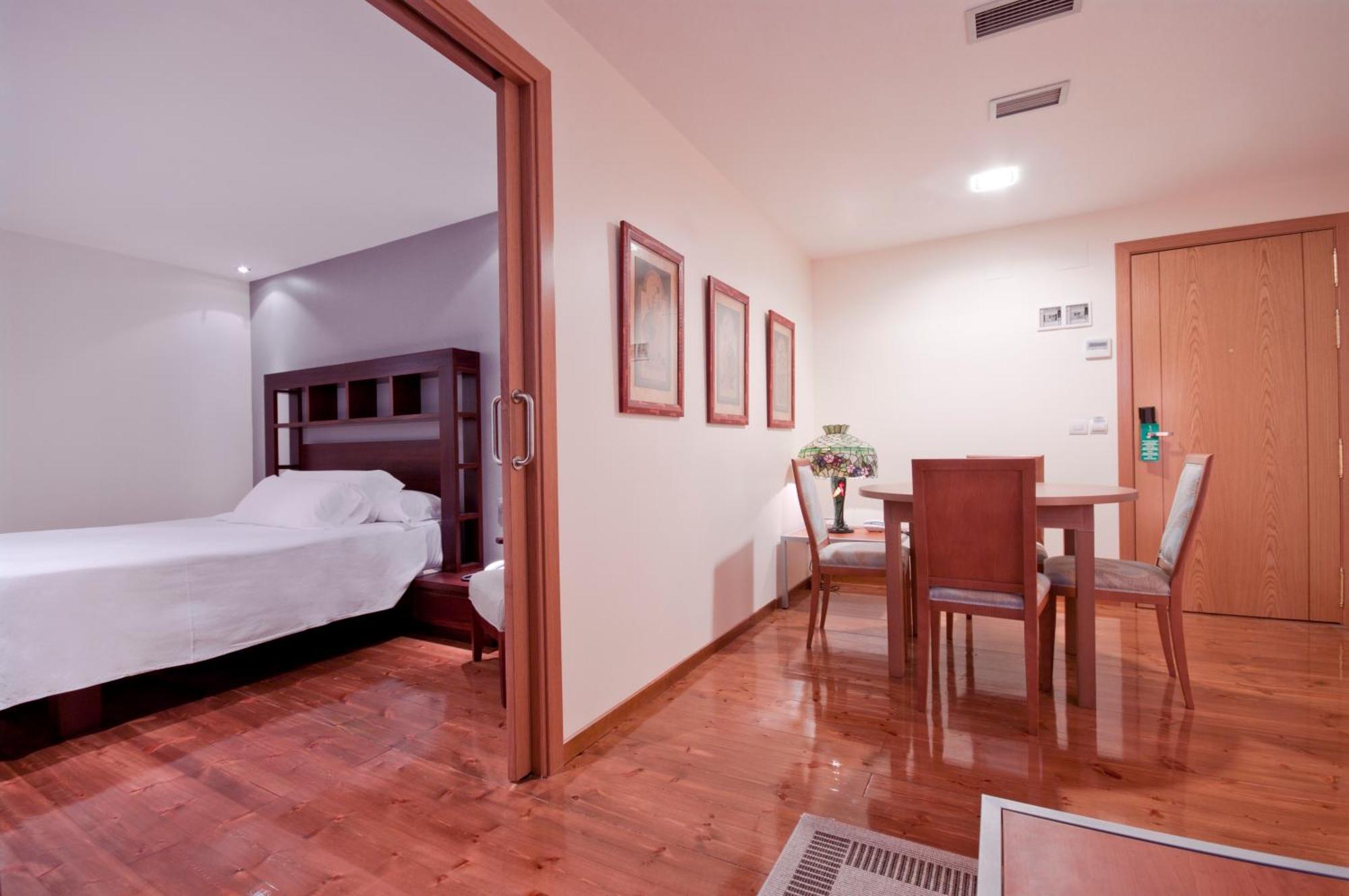 Hotel Auditorio Santiago & Spa Lugo Room photo